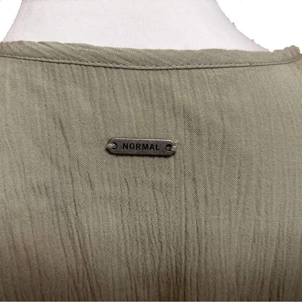 NWT The Normal Brand Ezra Crepe Cutout Dress XS Sage Boho Resort SOLD OUT - Picture 9 of 10